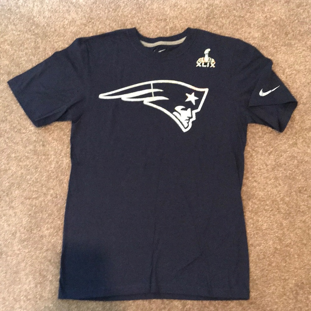 NFL Nike T-Shirt NWOT